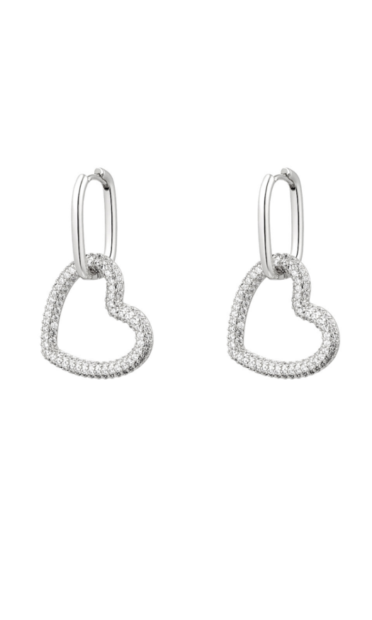Zilveren stainless steel oorbellen met hartjes hangers met zilveren hartjes met diamantjes