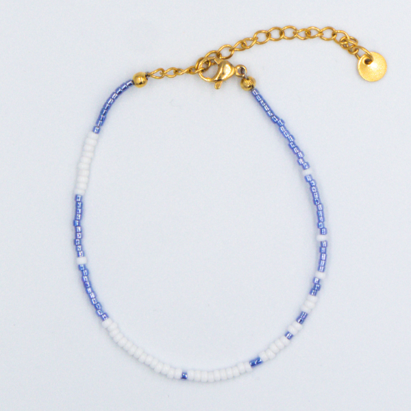 Blauwe stainless steel armband met blauwe en witte kralen